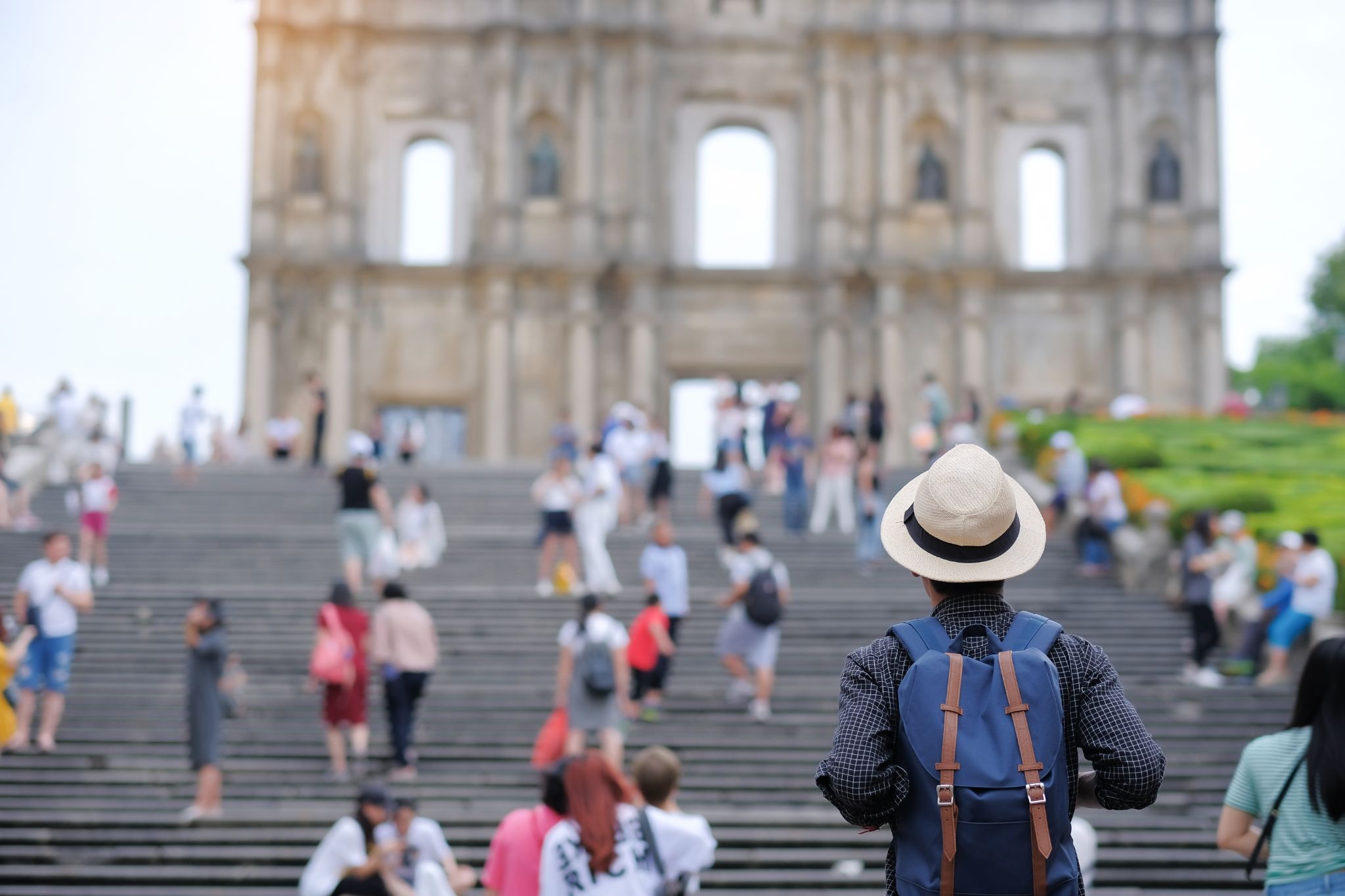 why visit tourist attractions